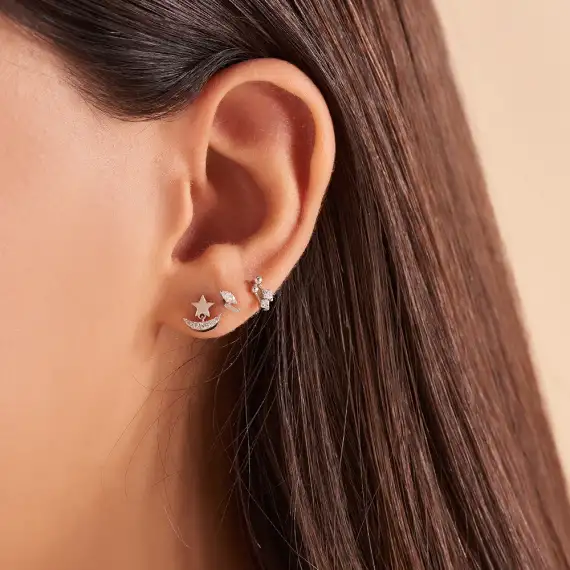 Comma Marquise Cut Diamond White Gold Earring - 4