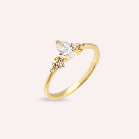 Daphne 0.48 CT Pear Cut Diamond Yellow Gold Ring - 4