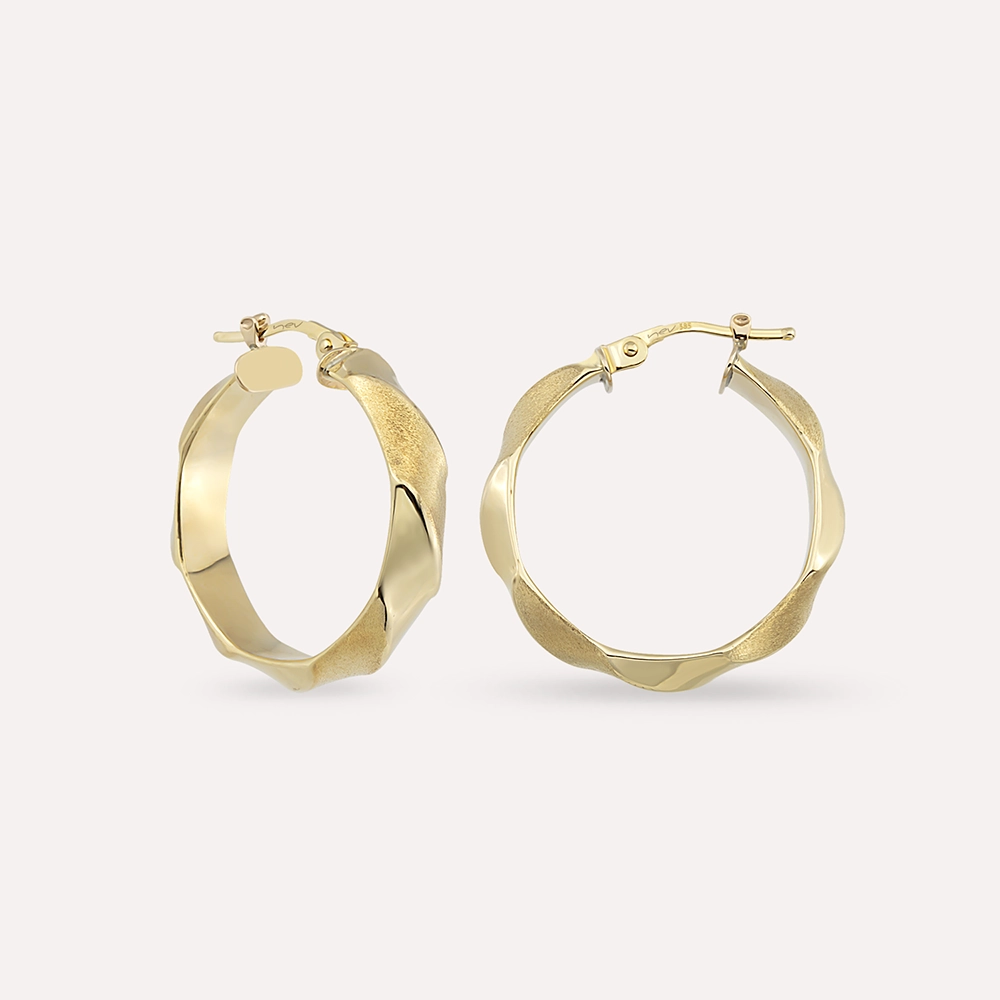 Darian Yellow Gold Hoop Earring - Nev Jewellery (1)