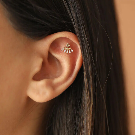 Enif Yellow Safir ve Baget Pırlanta Taşlı Rose Altın Piercing - Nev Jewellery