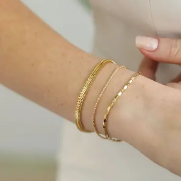 Ilena Yellow Gold Bracelet - Nev Jewellery (1)