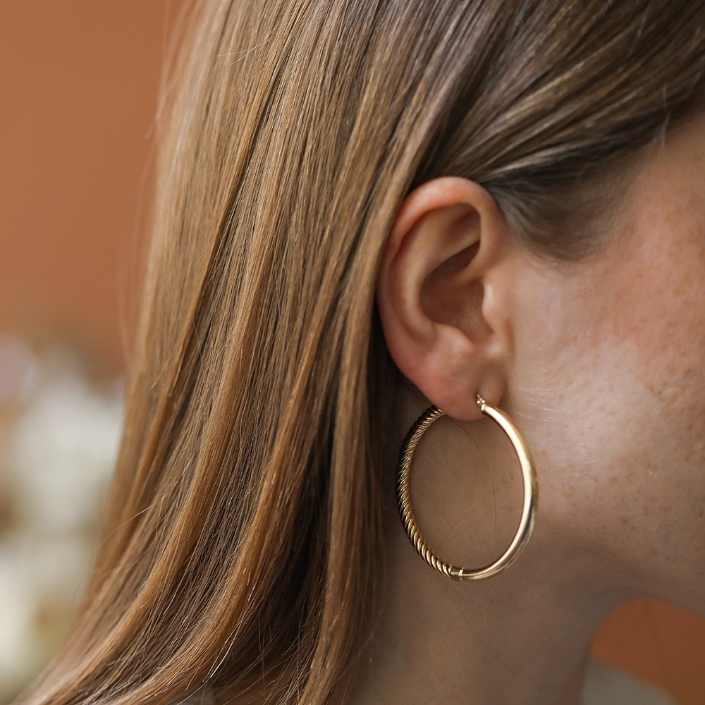 Lavin M Yellow Gold Hoop Earrings - 2
