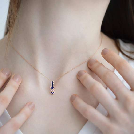 Malin Arrow 0.05 CT Diamond and Navy Blue Pendant - 2