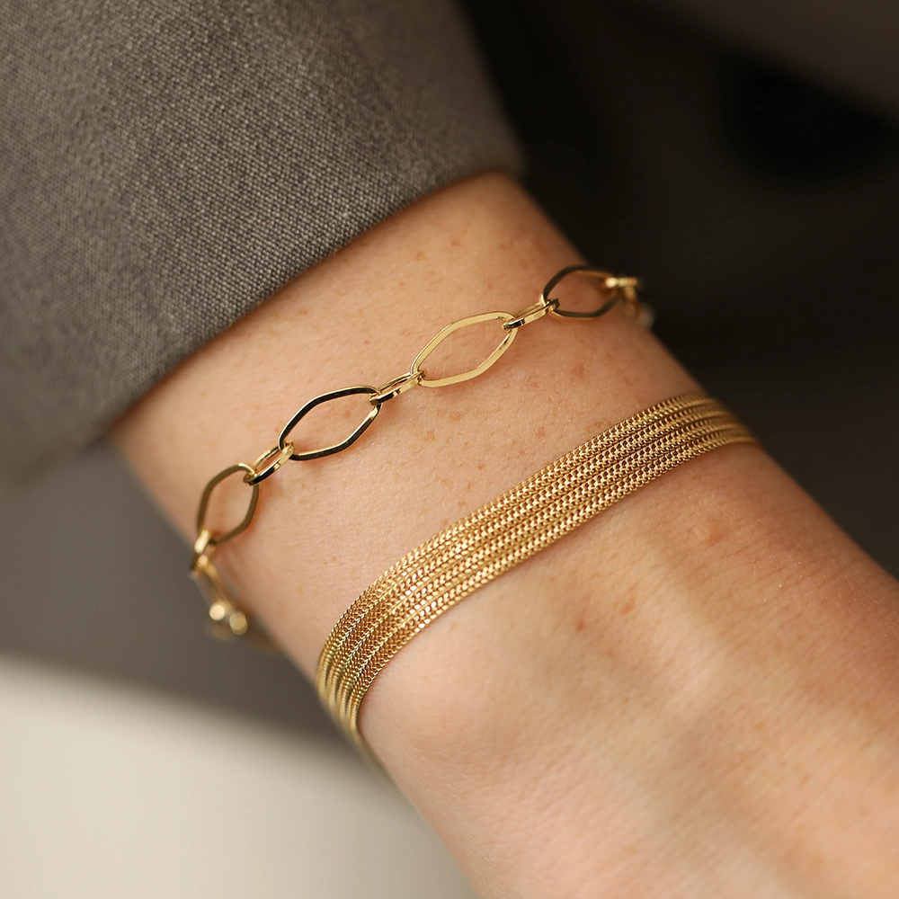 Oria Yellow Gold Italian Bracelet - Nev Jewellery (1)