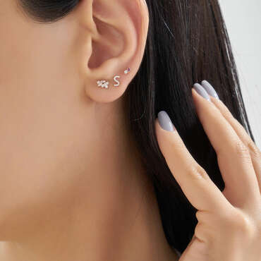 Seed 0.10 CT Baguette Cut Diamond Rose Gold Mini Single Earring - Nev Jewellery