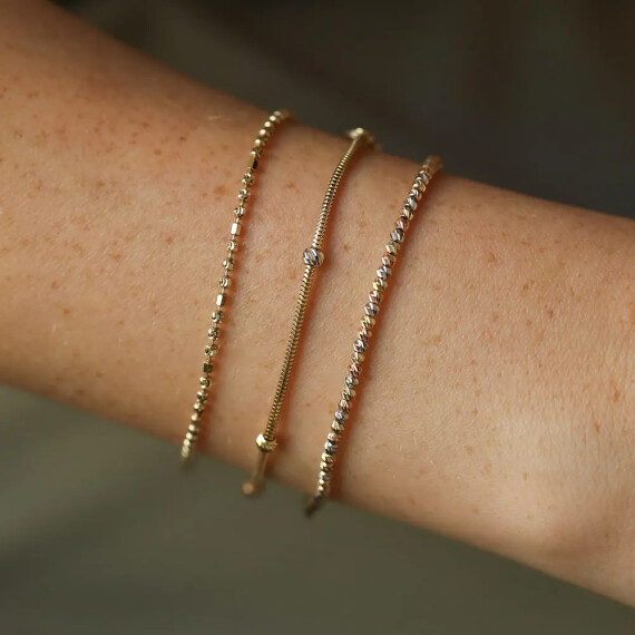 Yellow Gold Dorica Detailed Bracelet - Nev Jewellery