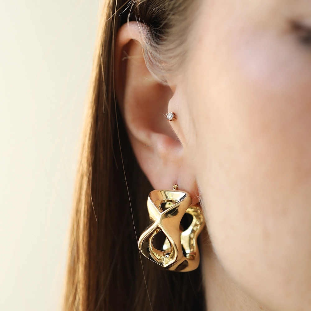 Evolve Yellow Gold Italian Hoop Earring - 1