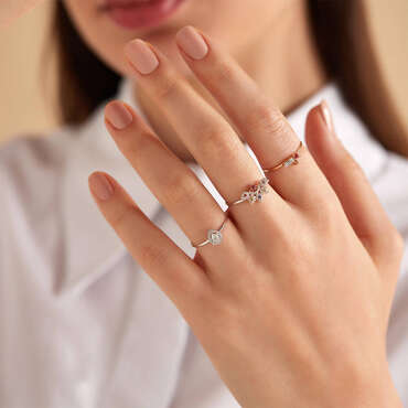 Flare 0.25 CT Multicolor Safir ve Pırlanta Taşlı Yüzük - Nev Jewellery (1)