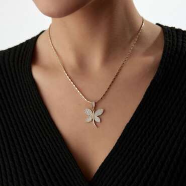 Kelebek Taşlı Kolye Ucu - NEV JEWELLERY