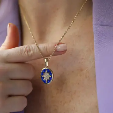 Kutup Yıldızı Mavi Mineli ve Taşlı Sarı Altın Kolye Ucu - Nev Jewellery (1)