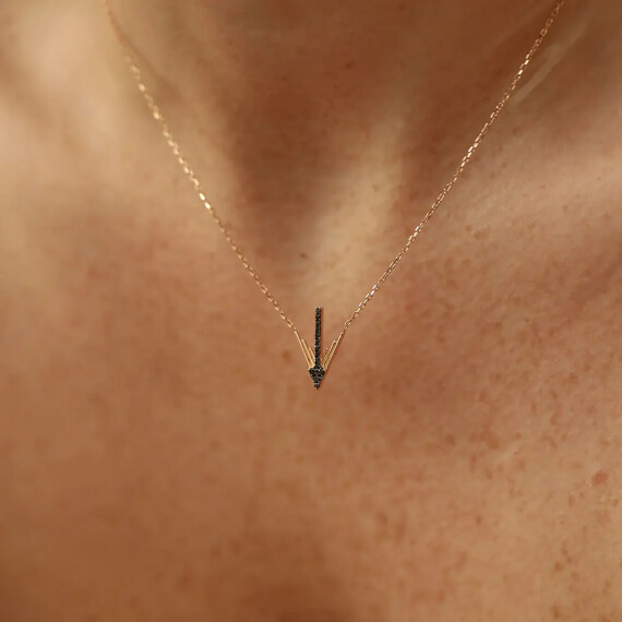 Levy Siyah Pırlanta Taşlı Rose Altın Kolye - Nev Jewellery