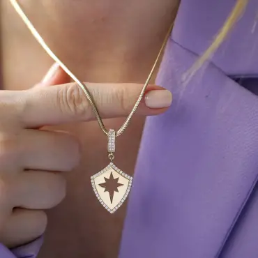 Lodestar Yellow Gold Pendant/Charm - Nev Jewellery (1)