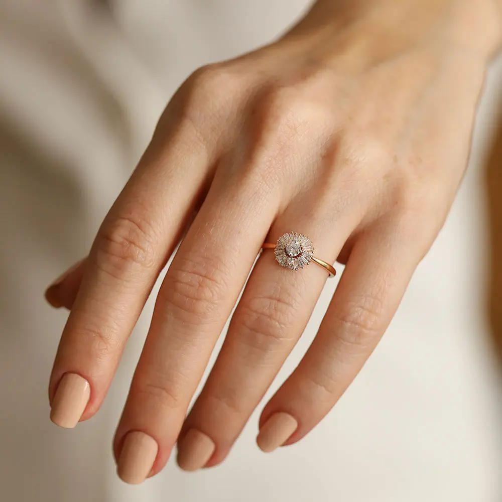 Luisa 0.47 CT Trapez Kesim Pırlanta Taşlı Rose Altın Yüzük - Nev Jewellery (1)