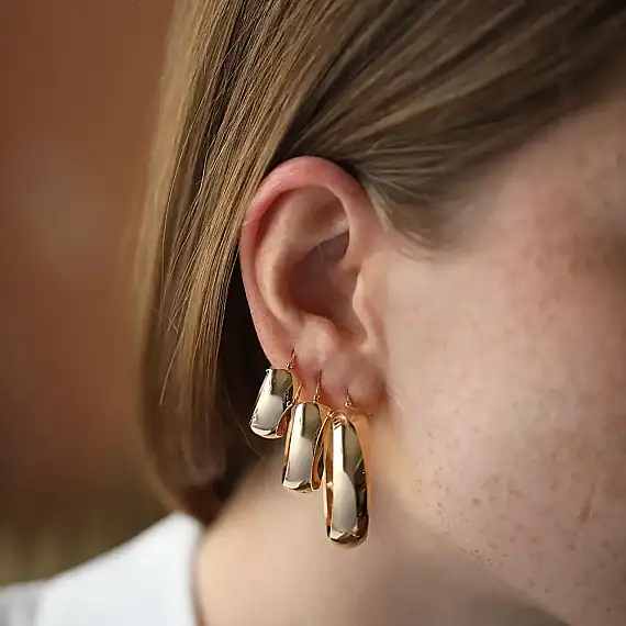 Luxor L Yellow Gold Hoop Earrings - 3