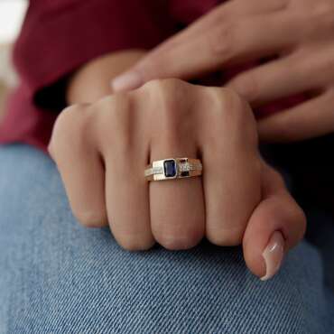 Mavi Taşlı Köşeli Yüzük - NEV JEWELLERY