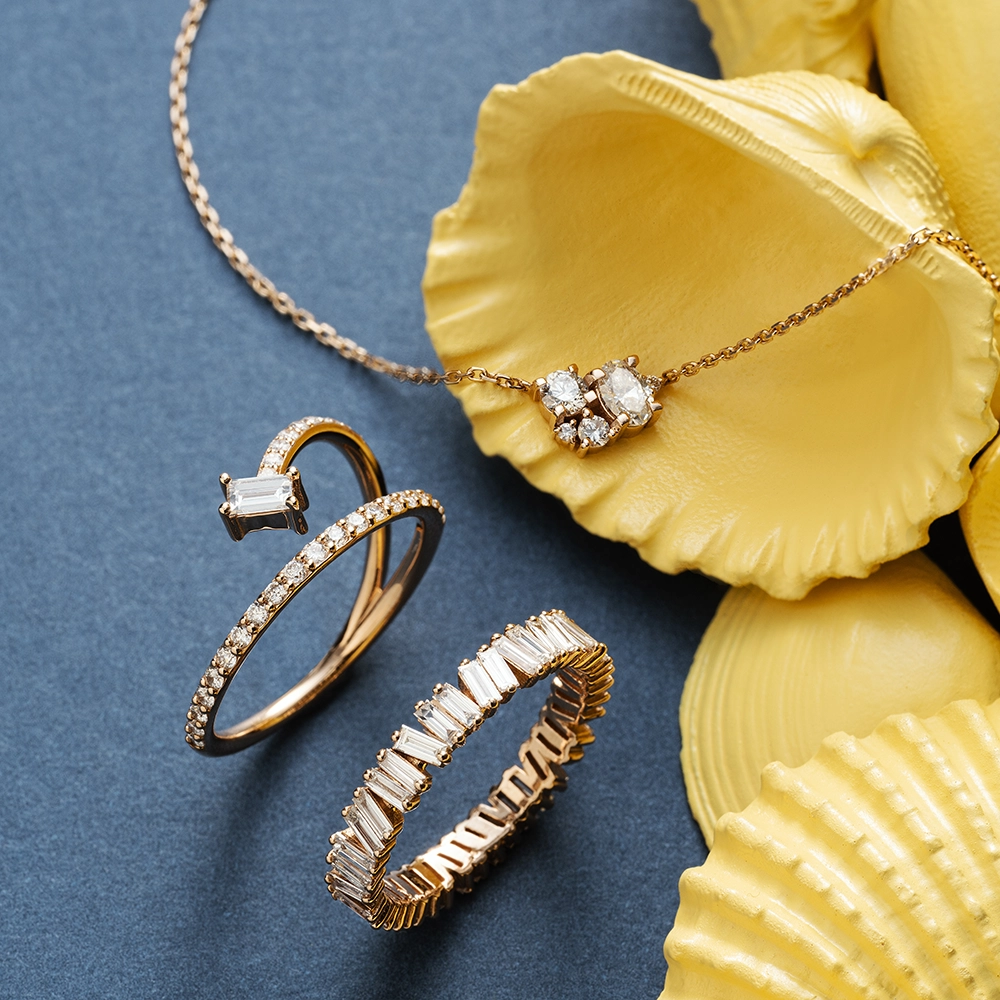 Meteoroid Baguette Cut Diamond Rose Gold Ring - Nev Jewellery (1)