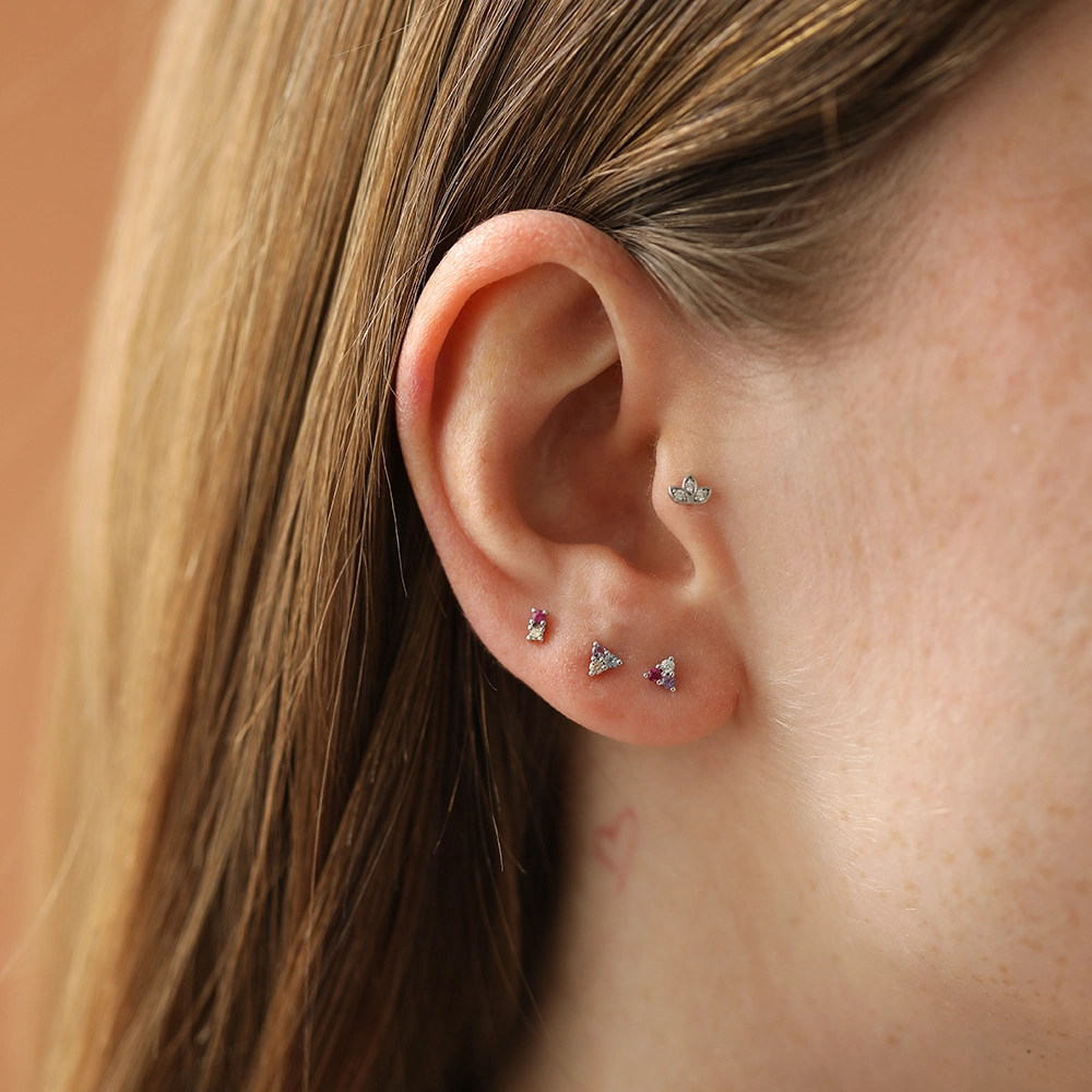 Mini Lotus Pırlanta Taşlı Beyaz Altın Piercing - Nev Jewellery (1)