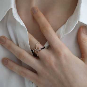 Mirach Pırlanta Taşlı ve Siyah Mineli Rose Altın Yüzük - Nev Jewellery (1)