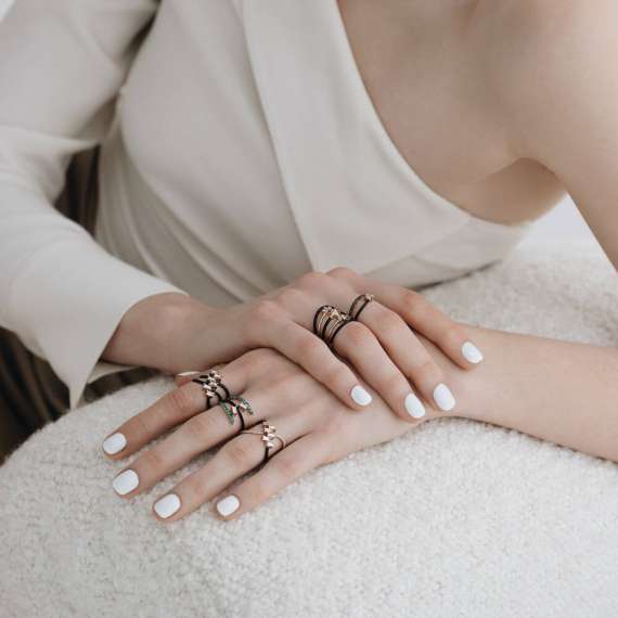 Morningstar Baget Pırlanta Taşlı ve Siyah Mineli Yüzük - 4