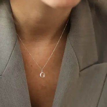 O Harf Baget Pırlanta Taşlı Beyaz Altın Kolye - Nev Jewellery (1)