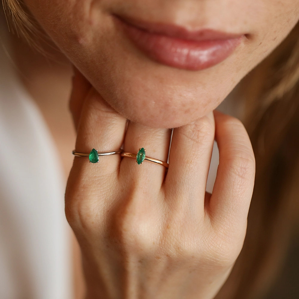 Olivia 0.34 CT Markiz Kesim Zümrüt Taşlı Rose Altın Yüzük - Nev Jewellery (1)