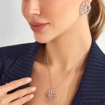 Owen 2.55 CT Damla Kesim Pırlanta Taşlı Beyaz Altın Kolye - Nev Jewellery (1)