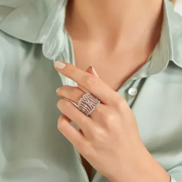 Rail 1.24 CT Baget Pırlanta Taşlı Beyaz Altın Yüzük - Nev Jewellery (1)