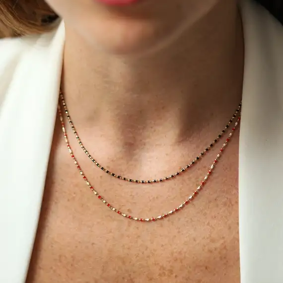 Red and White Enamel Yellow Gold Golf Necklace - 2