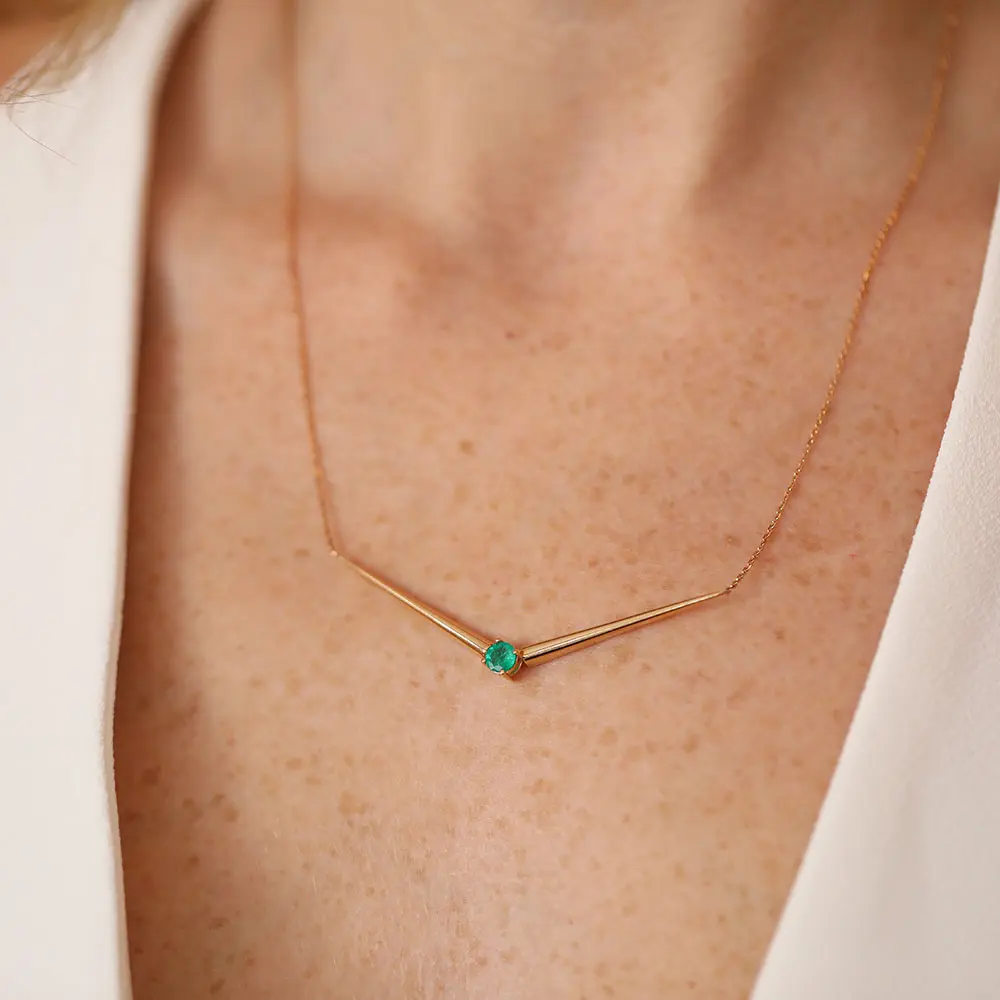 Sandy 0.36 CT Zümrüt Taşlı Rose Altın Kolye - Nev Jewellery (1)