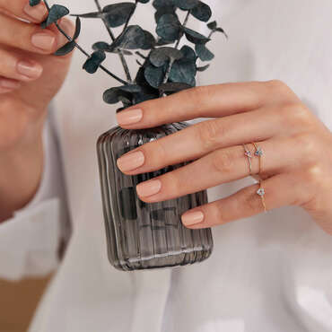 Seed 0.12 CT Blue Safir ve Baget Pırlanta Taşlı Yüzük - Nev Jewellery (1)