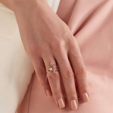 Seed 0.17 CT Siyah Pırlanta ve Baget Pırlanta Taşlı Yüzük - Nev Jewellery (1)