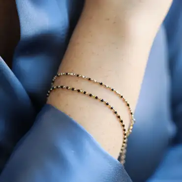 Siyah ve Beyaz Mineli Sarı Altın Golf Bileklik - Nev Jewellery (1)