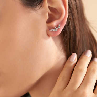 Stairs 0.21 CT Baget Pırlanta Taşlı Beyaz Altın Tek Küpe - Nev Jewellery (1)