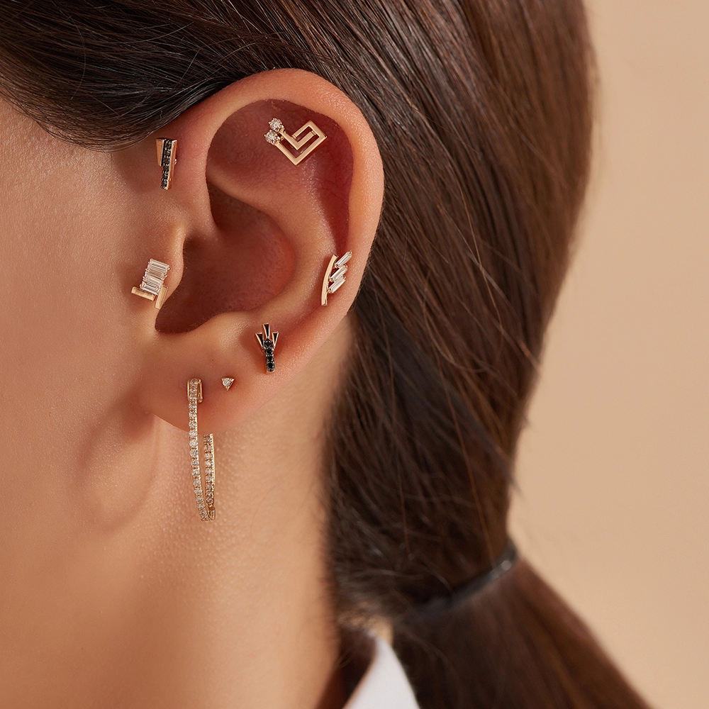 Stem Baguette Cut Diamond Rose Gold Piercing - Nev Jewellery (1)