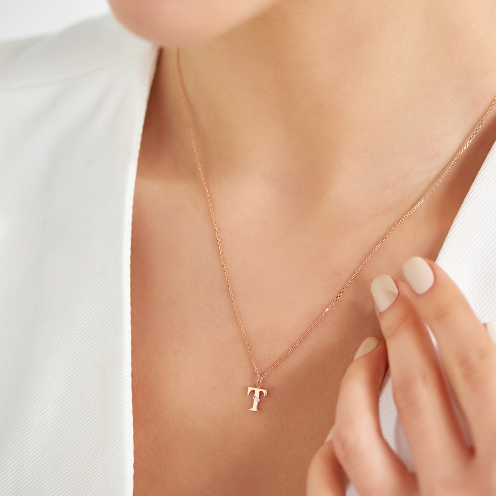T Harf Baget Pırlanta Taşlı Rose Altın Kolye - Nev Jewellery (1)