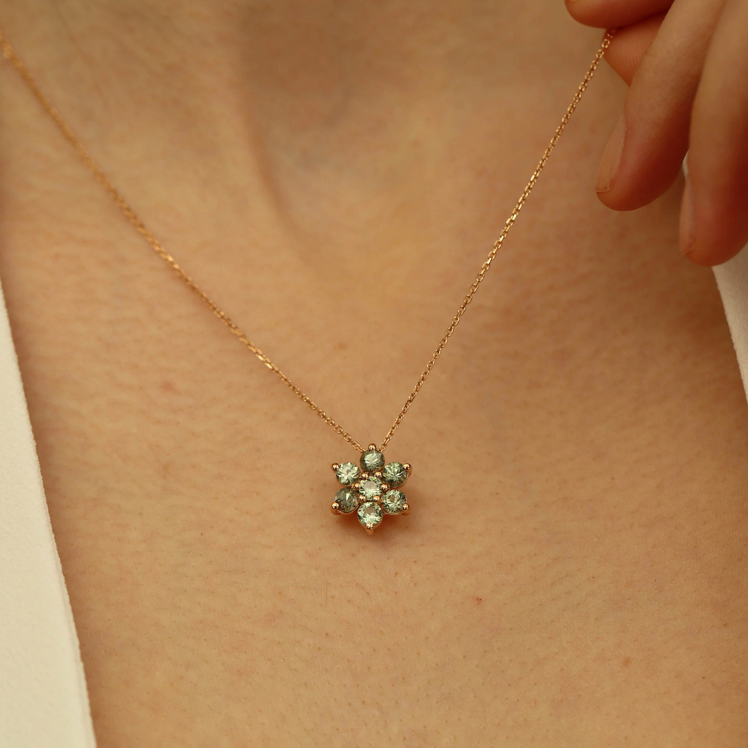 Tutty 1.64 CT Green Sapphire Rose Gold Necklace - Nev Jewellery (1)