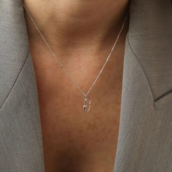 Ü Harf Baget Pırlanta Taşlı Beyaz Altın Kolye - Nev Jewellery