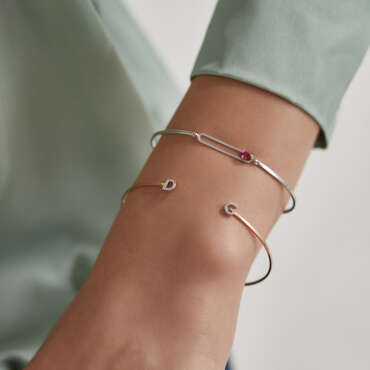 Vivien 0.16 CT Pear Cut Ruby White Gold Bracelet - Nev Jewellery (1)