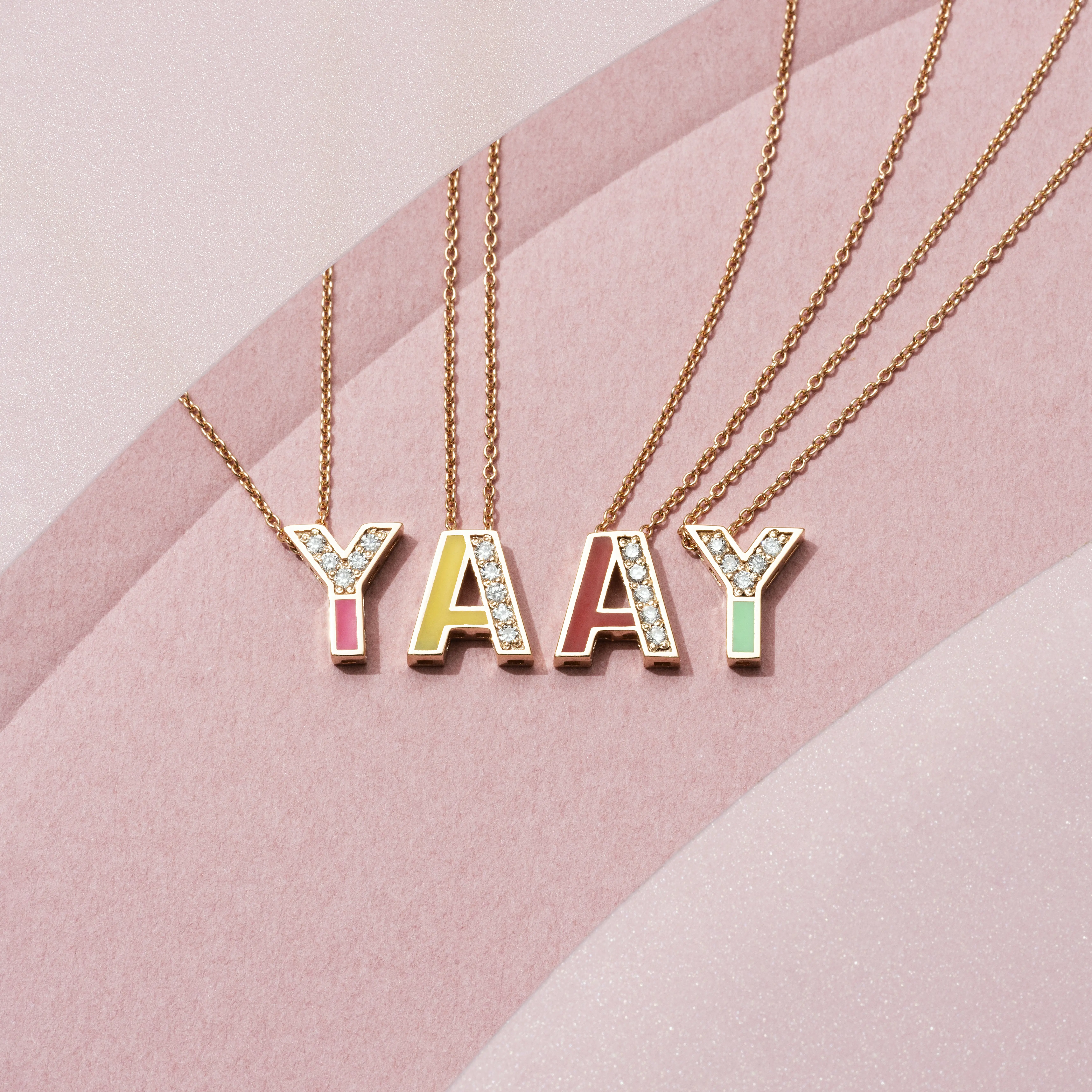 Y Letter Diamond and Pink Enamel Rose Gold Pendant - 3