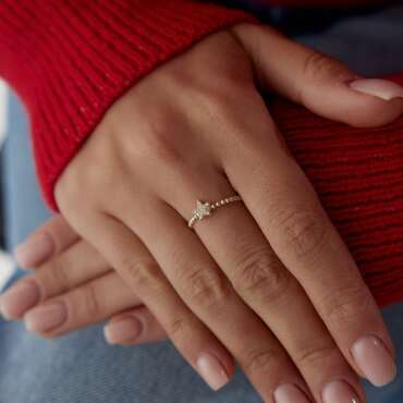 Yıldız Taşlı Nokta Tasarım Yüzük - NEV JEWELLERY (1)